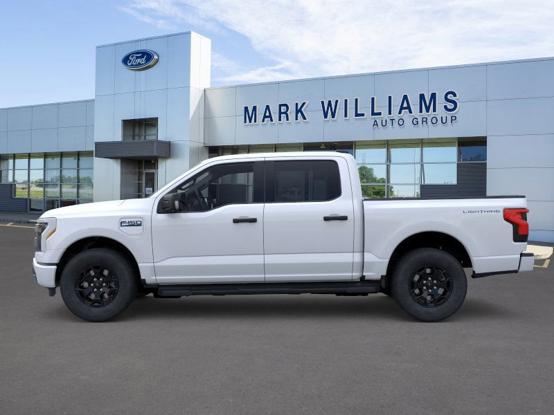 New 2025 Ford F150 Lightning XLT w/ Max Trailer Tow Package image 4