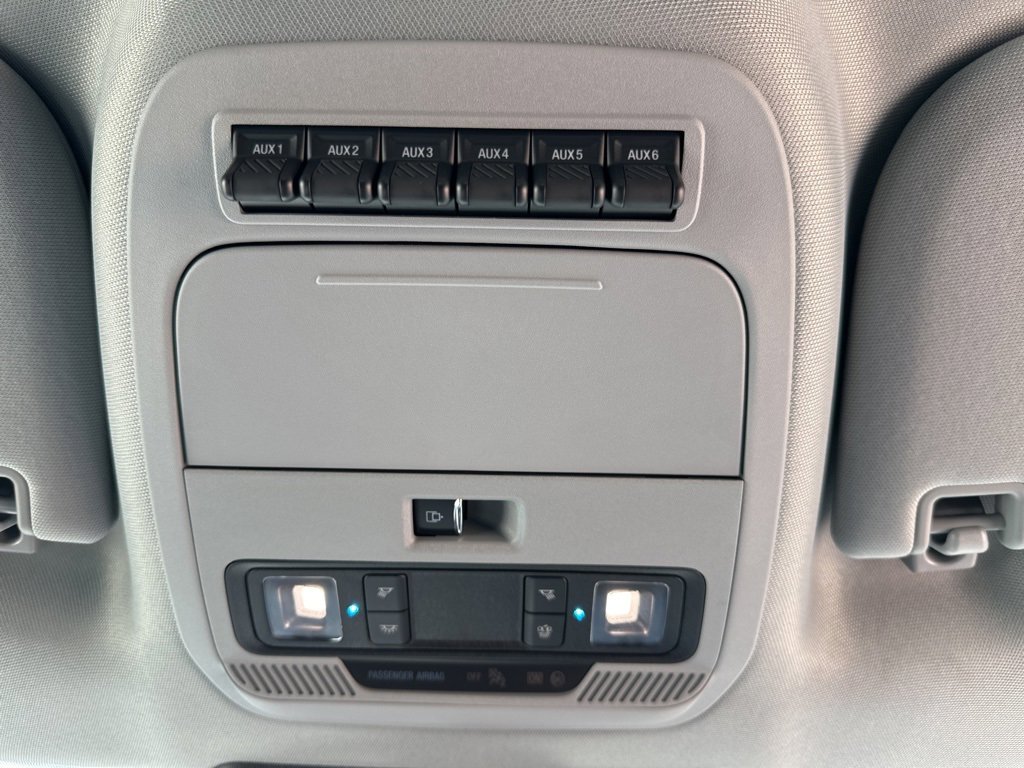 Used 2024 Ford F550 4x4 SuperCab Super Duty image 24