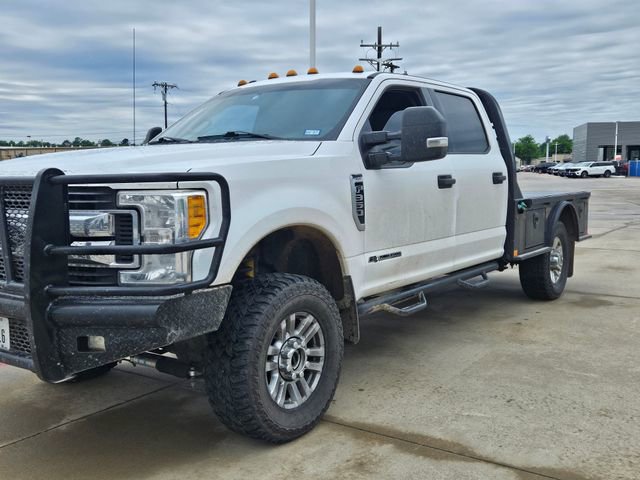 Used 2017 Ford F350 XLT w/ XLT Value Package AWD/4WD image 2
