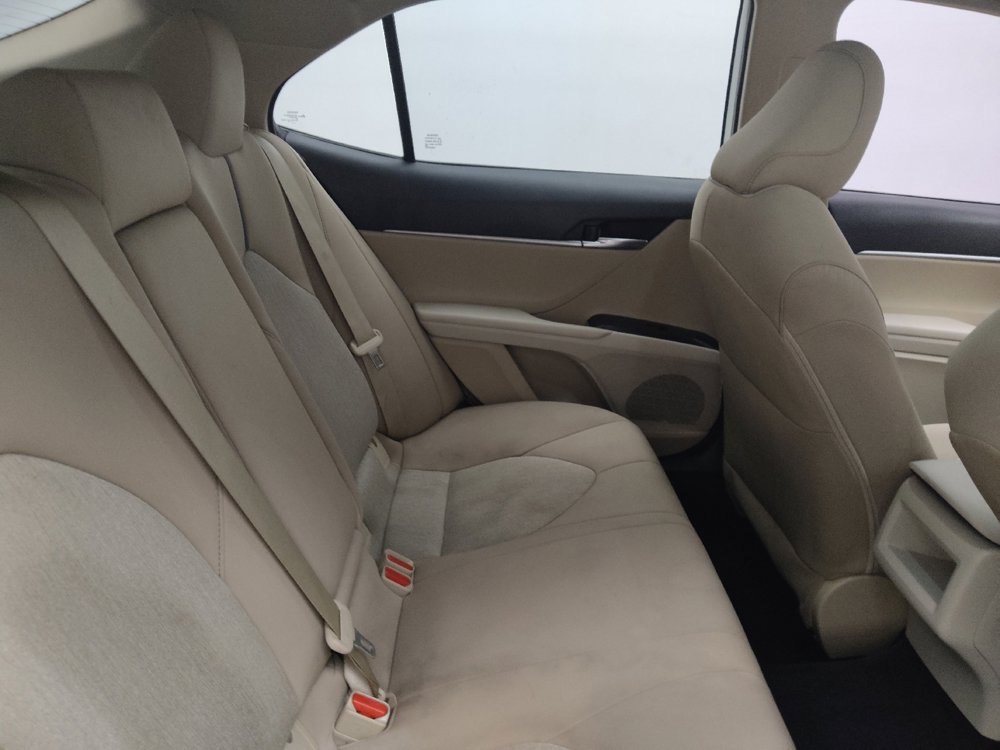 Used 2022 Toyota Camry LE FWD image 19