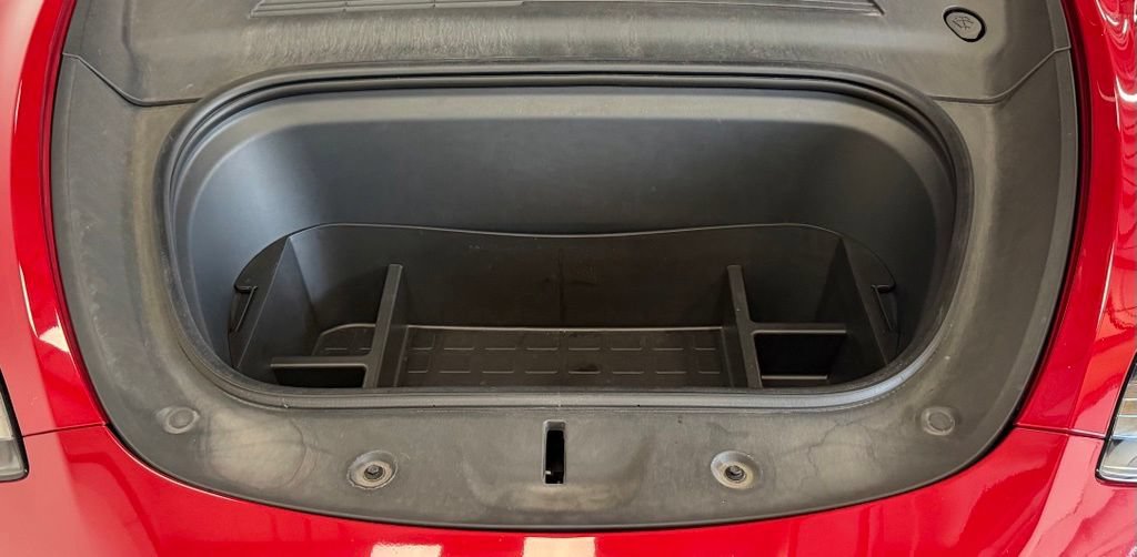 Used 2021 Tesla Model Y Performance AWD/4WD image 9