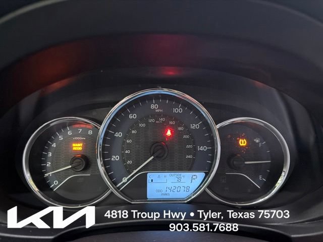 Used 2015 Toyota Corolla LE FWD image 15