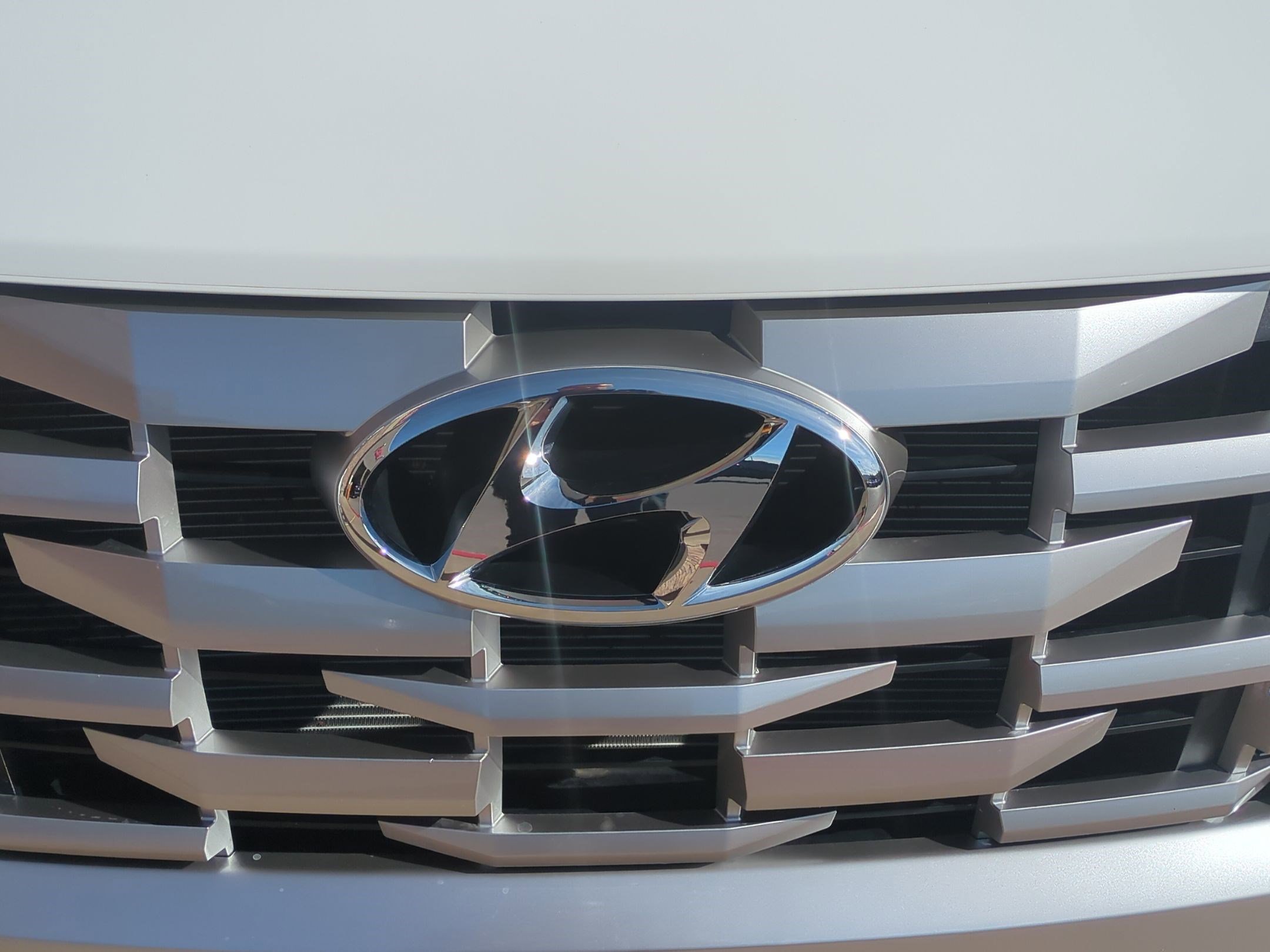 Used 2024 Hyundai Santa Cruz SEL image 13