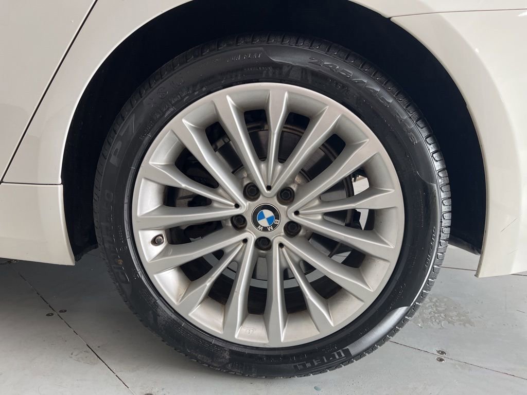Used 2022 BMW 530i xDrive w/ Premium Package AWD/4WD image 16