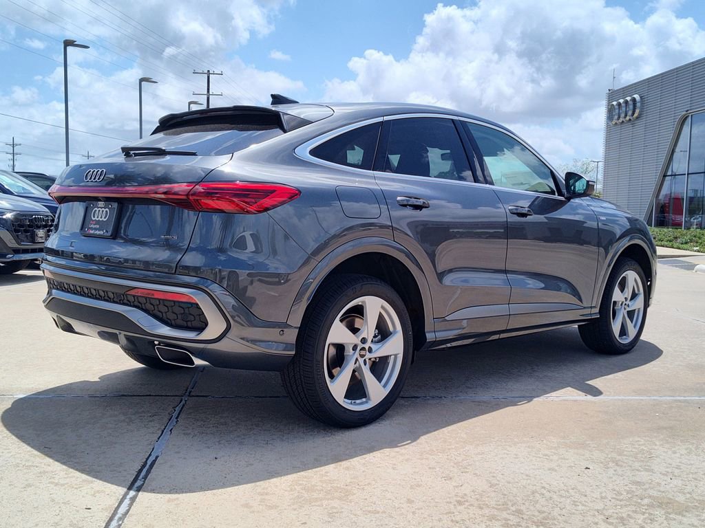 New 2026 Audi Q5 Premium Plus image 4