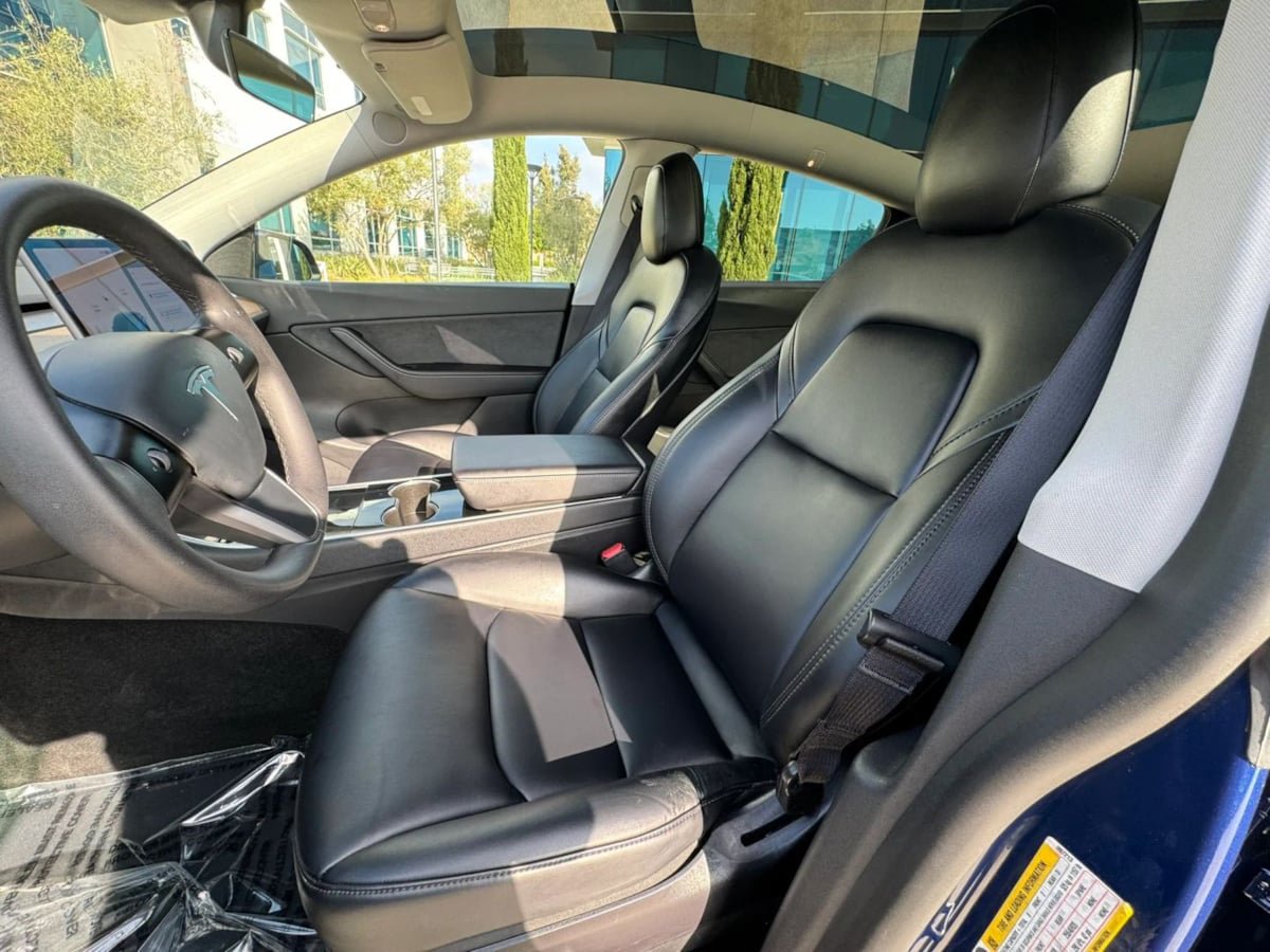 Used 2023 Tesla Model Y Long Range AWD/4WD image 12