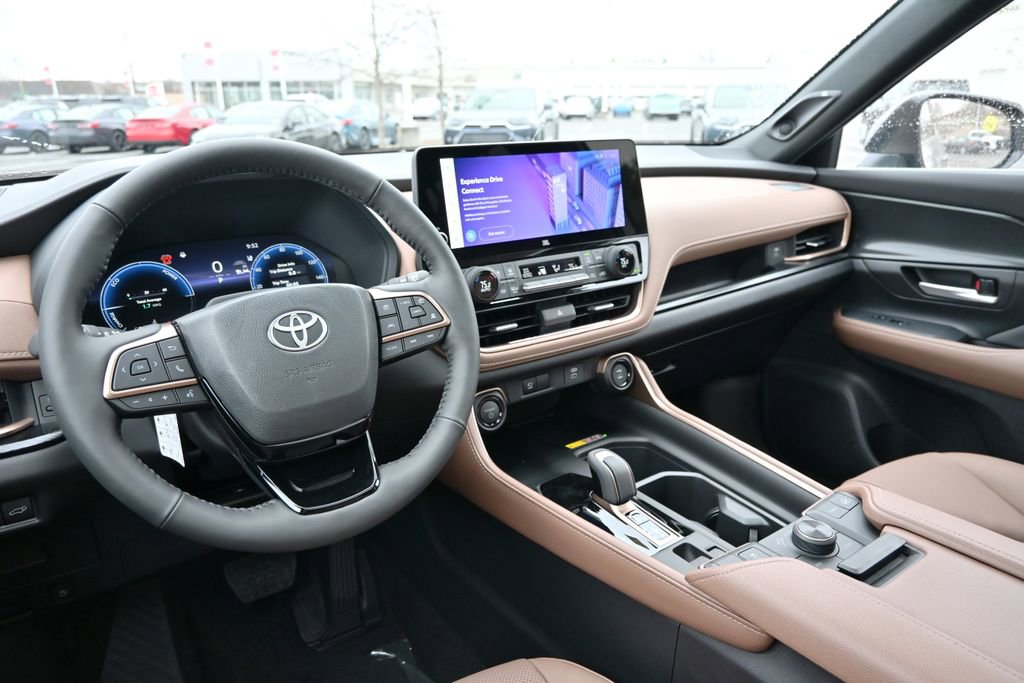 New 2026 Toyota Grand Highlander AWD Hybrid image 24
