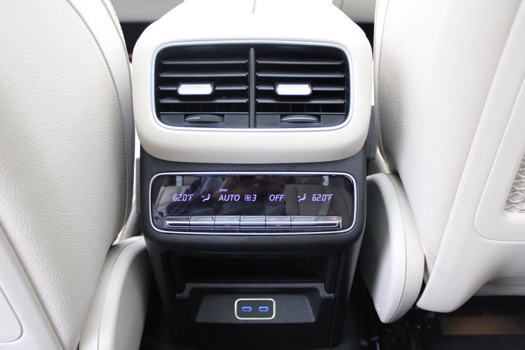 Used 2025 Mercedes-Benz GLE 580 4MATIC image 31