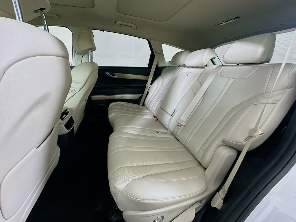 Used 2023 Genesis GV80 3.5T image 14