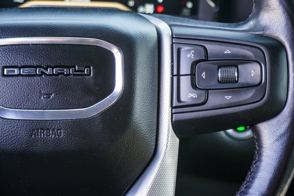 Used 2023 GMC Yukon Denali AWD/4WD image 16