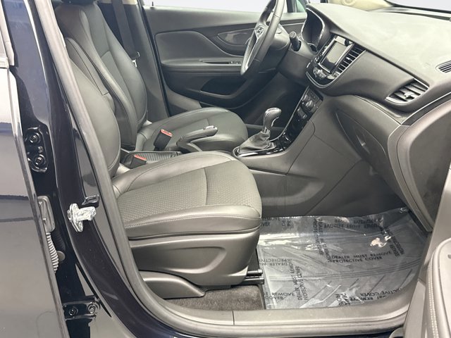 Used 2022 Buick Encore Preferred w/ Safety Package image 16