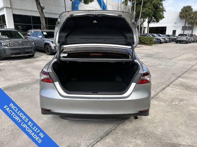 Used 2023 Toyota Camry LE FWD image 28