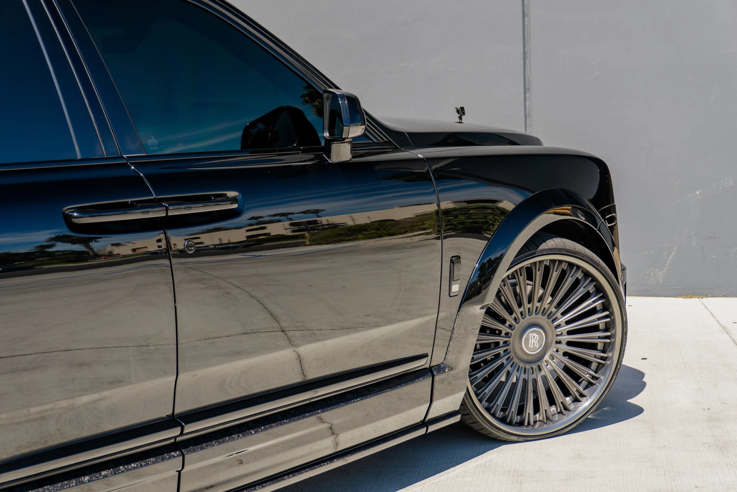 Used 2019 Rolls-Royce Cullinan AWD/4WD image 46