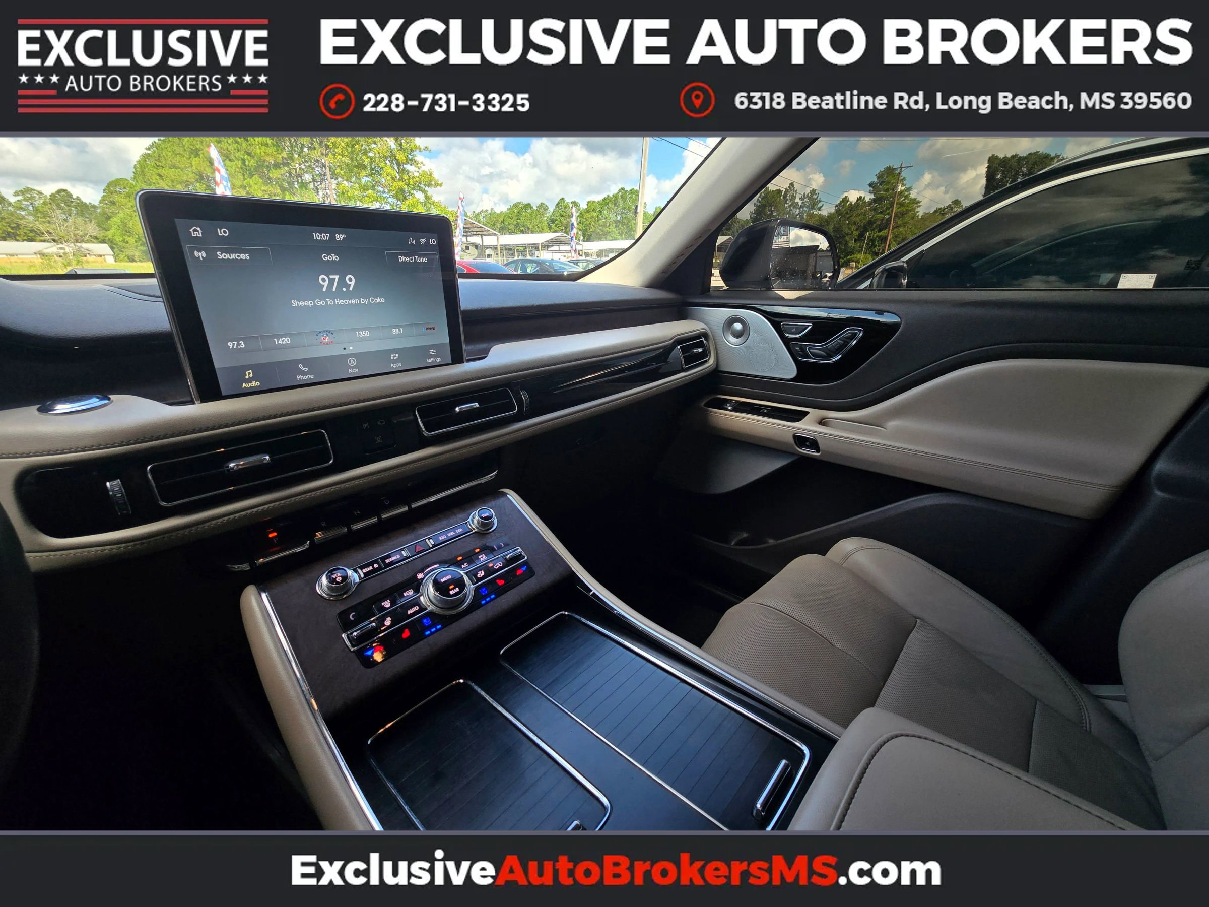 Used 2020 Lincoln Aviator Reserve w/ Equipment Group 201A image 34