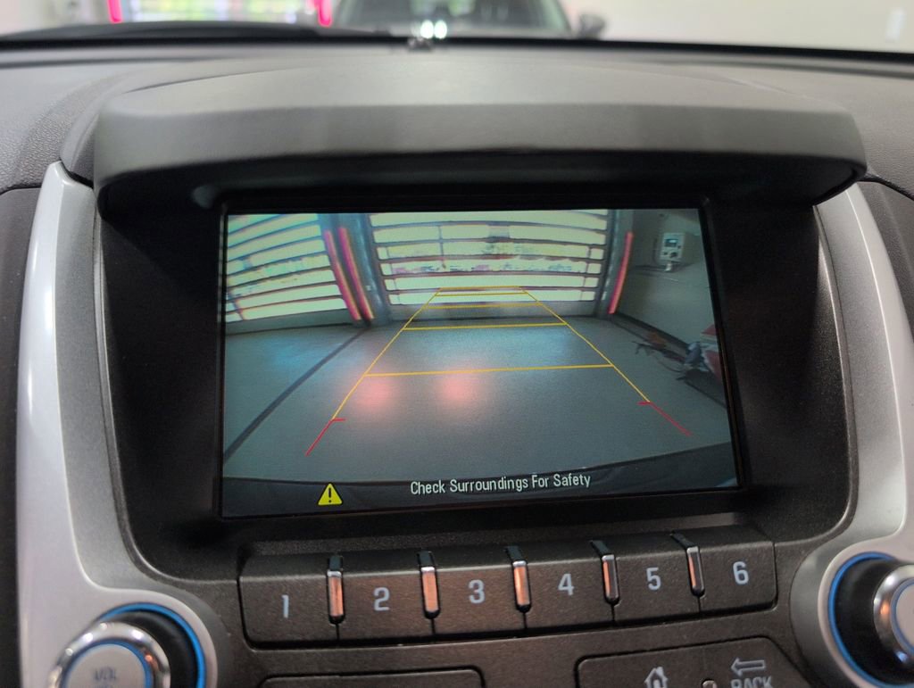 Used 2017 Chevrolet Equinox LT FWD image 21