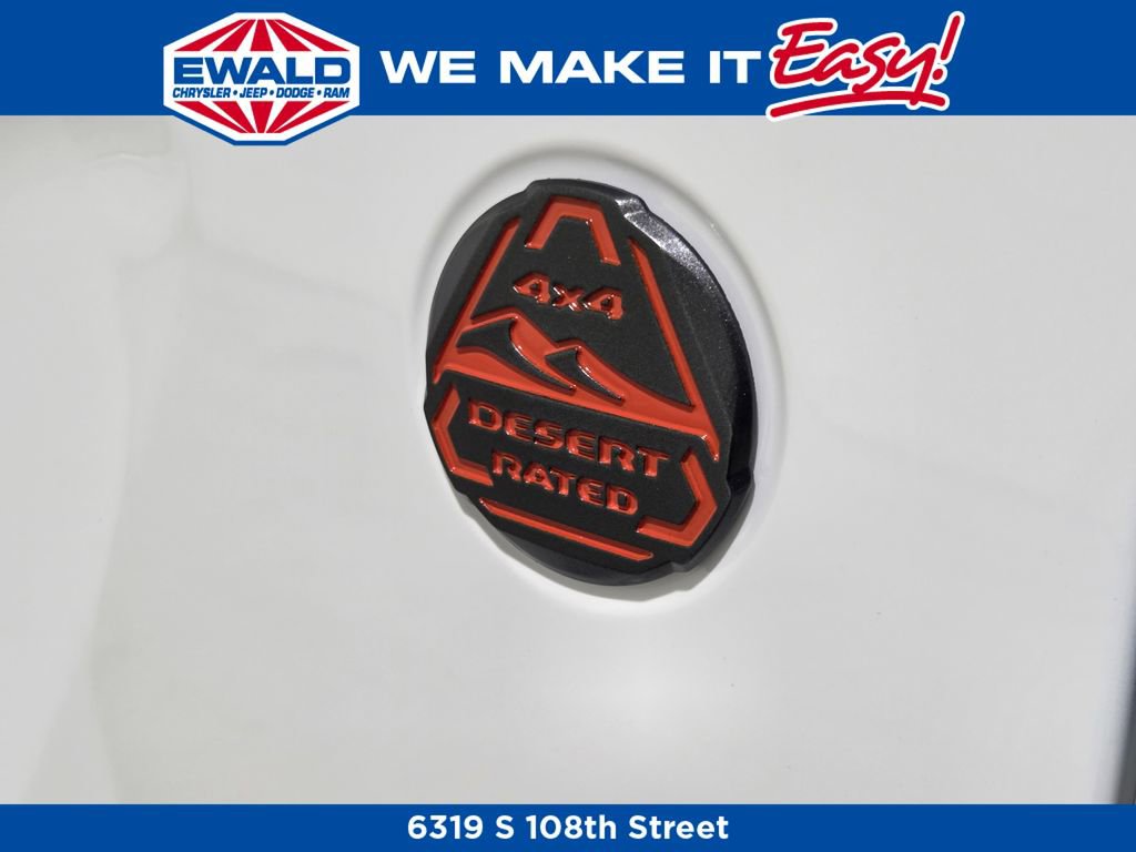 New 2026 Jeep Gladiator Mojave w/ Safety Group image 29