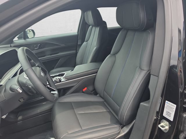 Certified 2024 Cadillac Lyriq Sport AWD/4WD image 15
