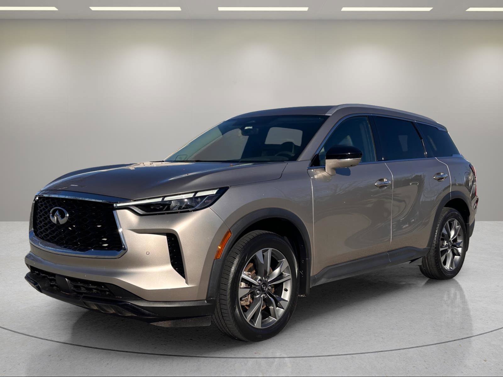Used 2023 INFINITI QX60 Luxe w/ Performance Audio Package