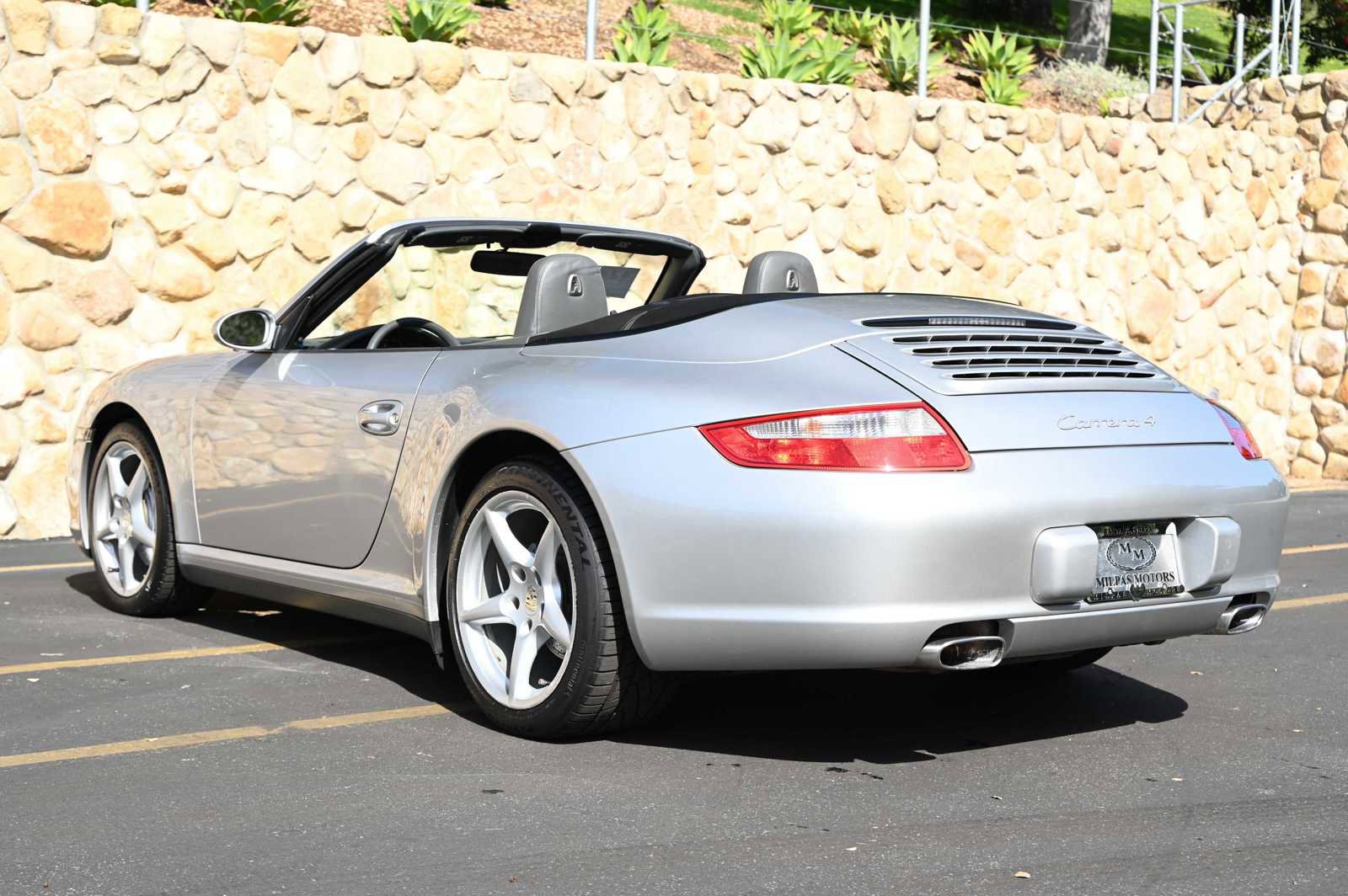 Used 2006 Porsche 911 Carrera 4 image 5