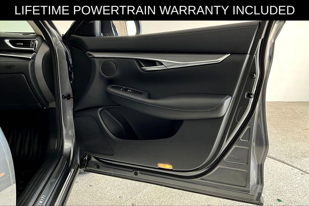 Certified 2025 INFINITI QX50 Luxe image 24