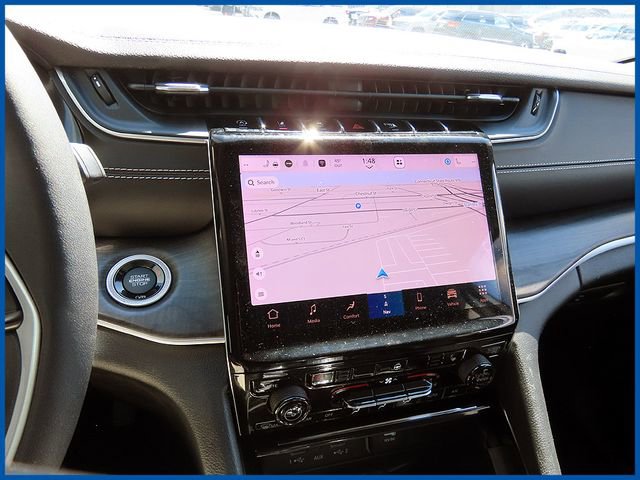 Certified 2023 Jeep Grand Cherokee Limited AWD/4WD image 16