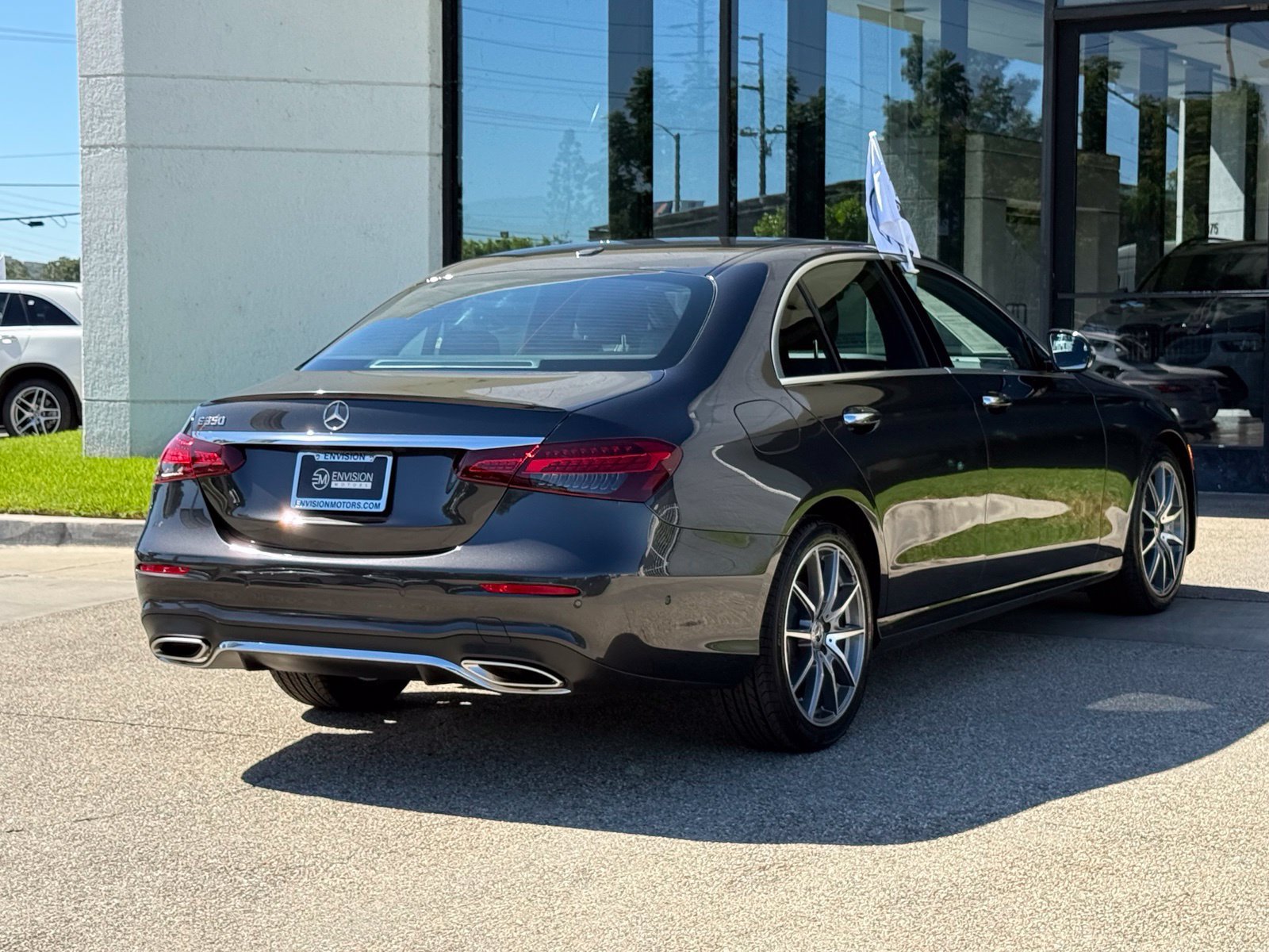 Used 2023 Mercedes-Benz E 350 Sedan image 15