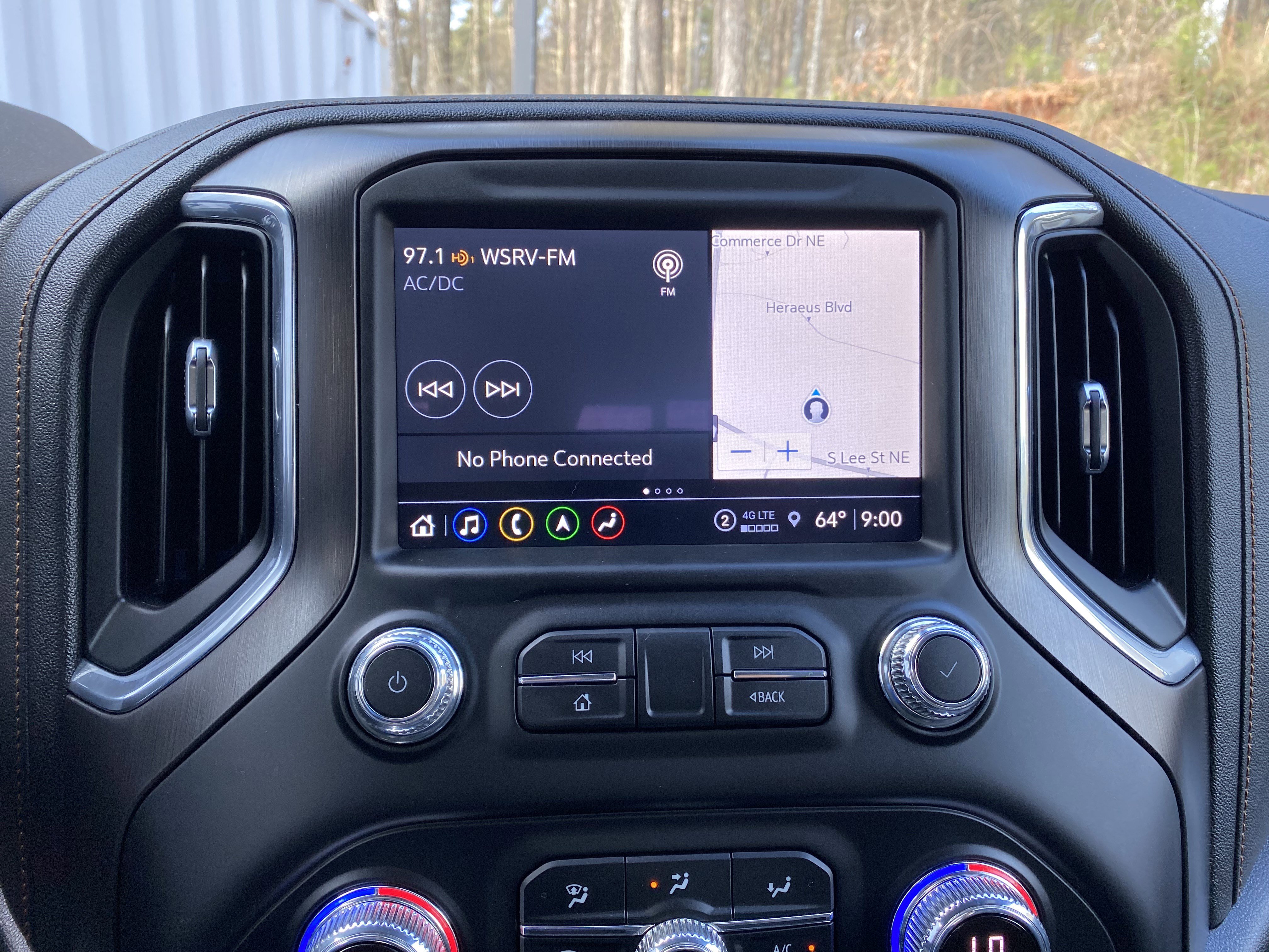 Used 2021 GMC Sierra 2500 AT4 w/ AT4 Premium Plus Package image 28