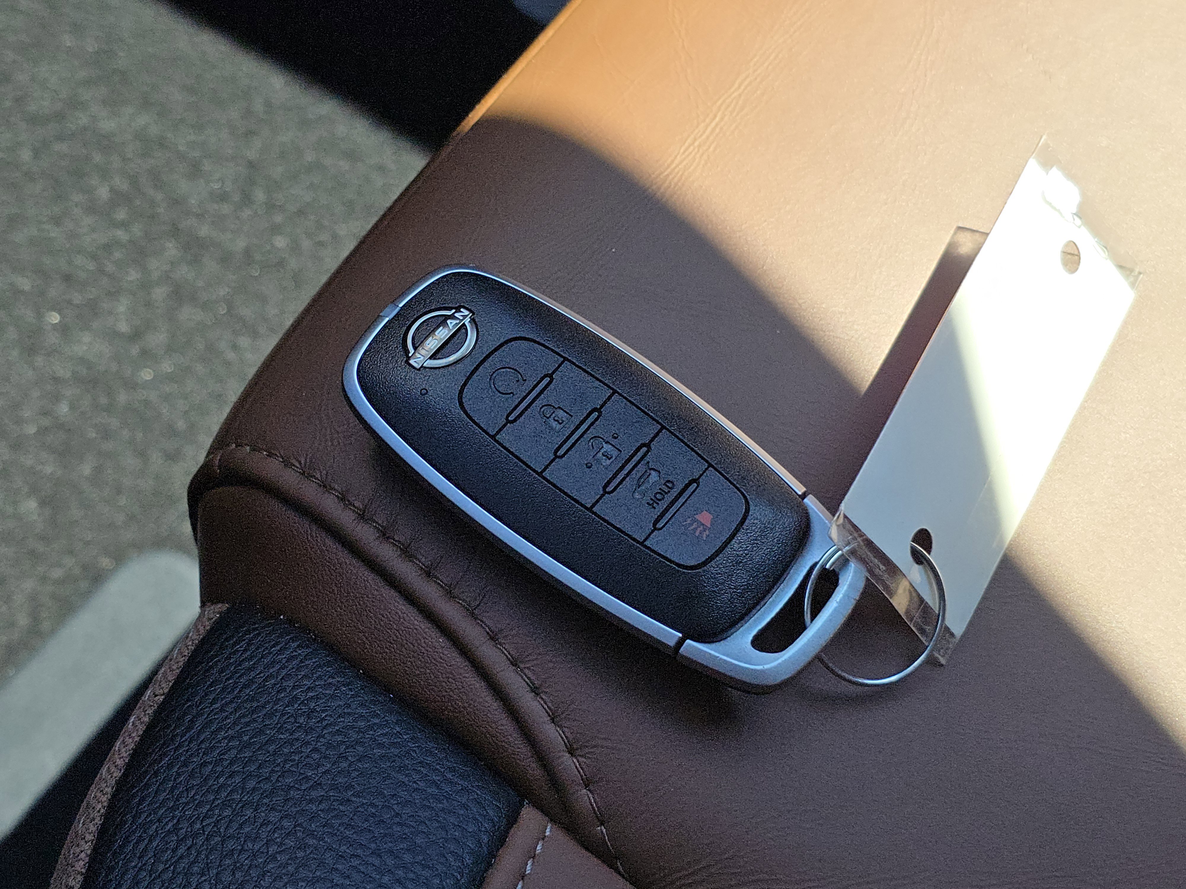 Used 2024 Nissan Pathfinder Platinum image 42