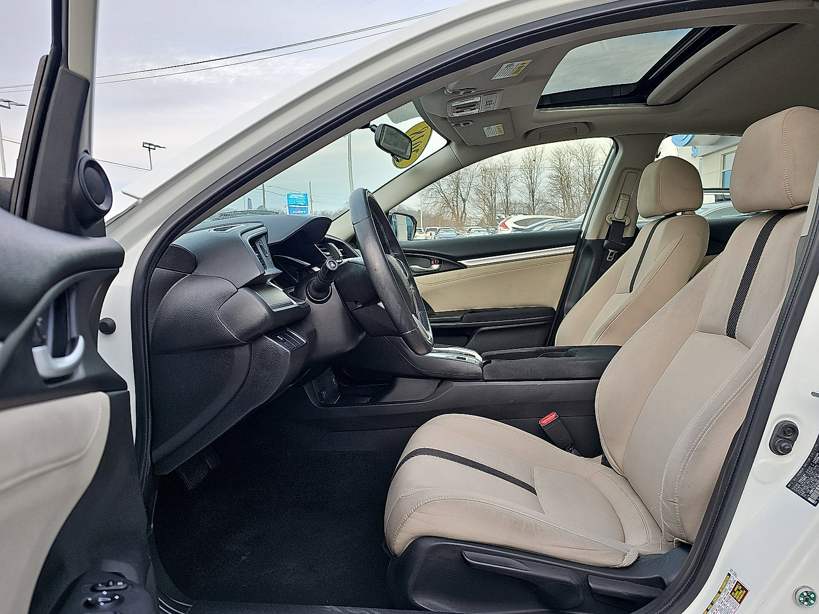 Used 2018 Honda Civic EX-T image 13