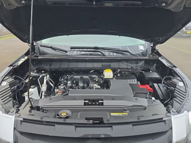 New 2025 Nissan Pathfinder S image 28