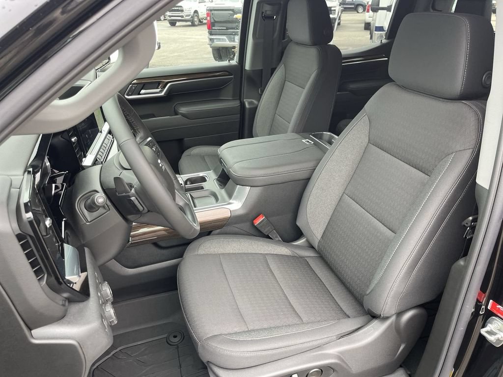 New 2026 Chevrolet Silverado 1500 RST w/ Safety Package AWD/4WD image 11