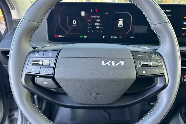 New 2025 Kia EV6 Wind RWD image 26