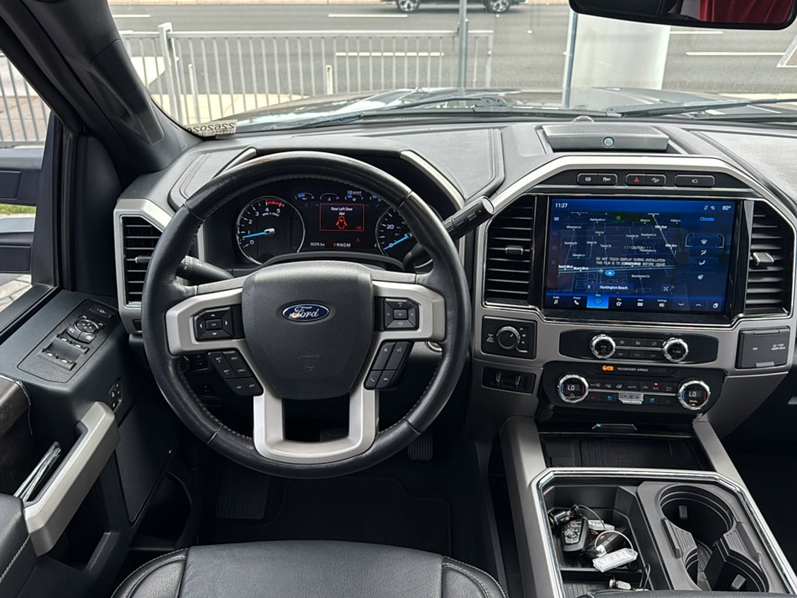 Used 2022 Ford F250 Lariat w/ Lariat Ultimate Package AWD/4WD image 13