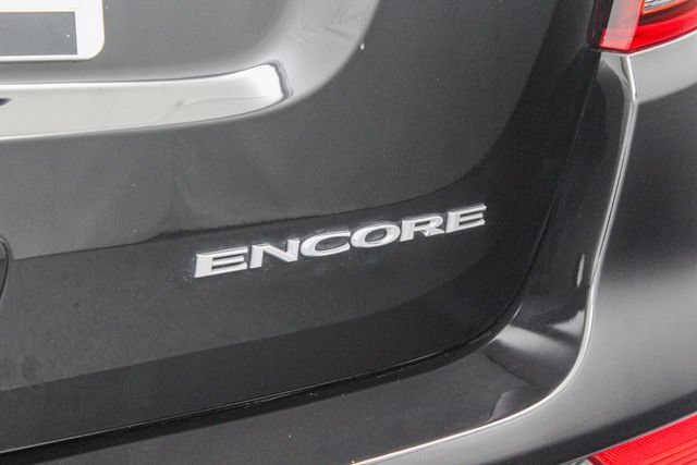 Used 2022 Buick Encore Preferred w/ Safety Package II FWD image 13