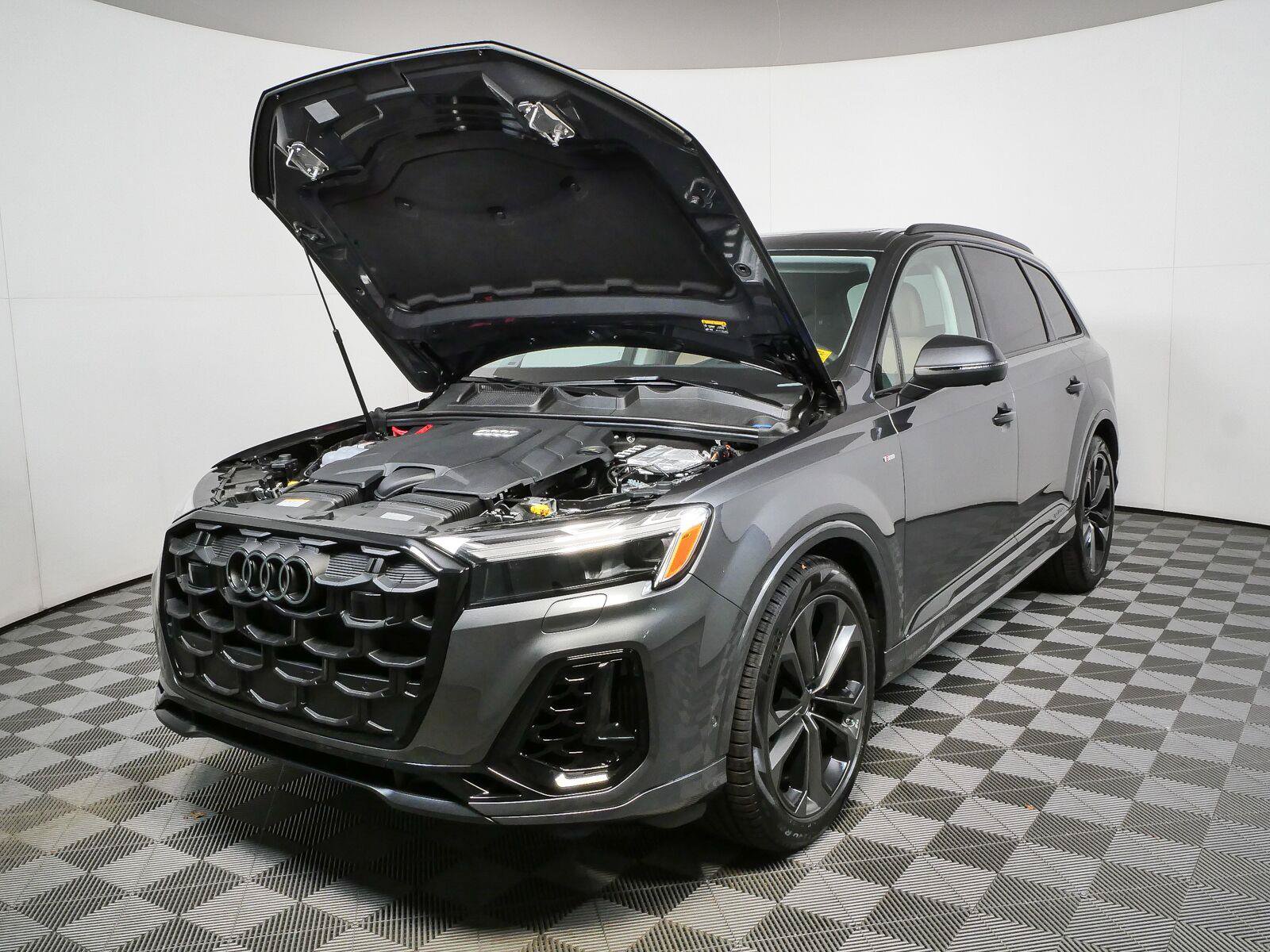 New 2026 Audi Q7 3.0T Prestige AWD/4WD image 33