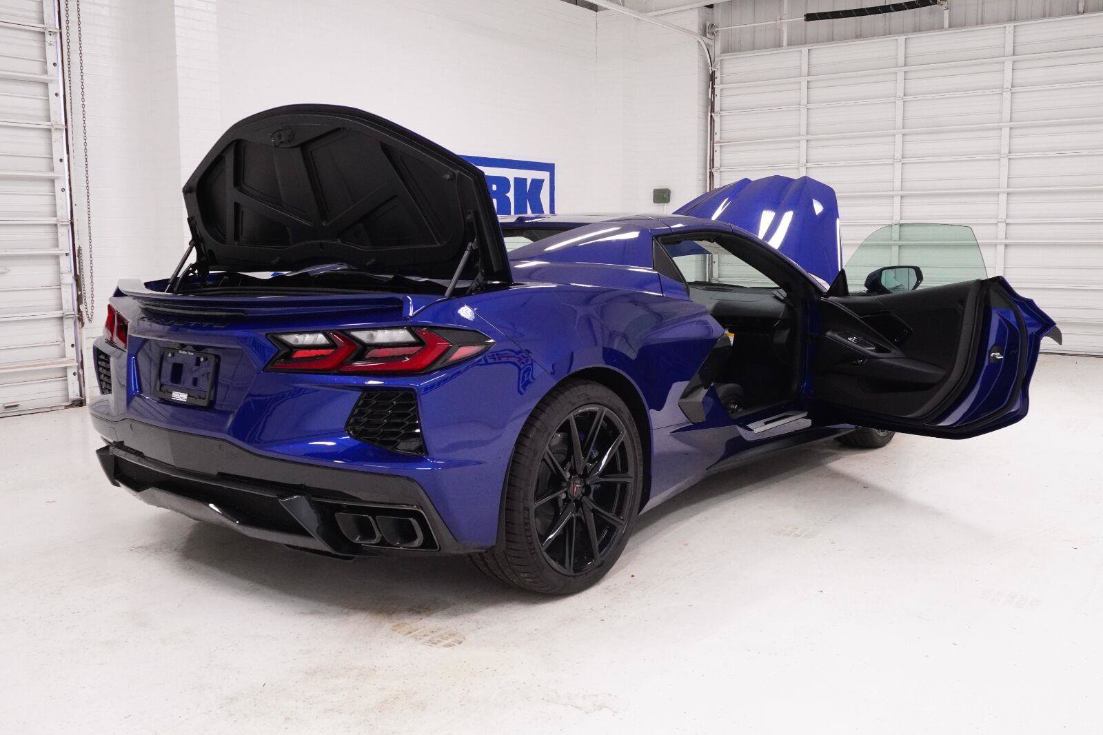 New 2027 Chevrolet Corvette Stingray Convertible RWD image 40