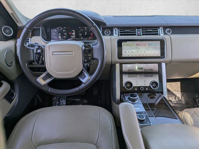 Used 2020 Land Rover Range Rover HSE image 15