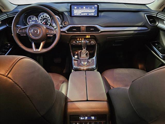 Used 2022 MAZDA CX-9 Touring image 16