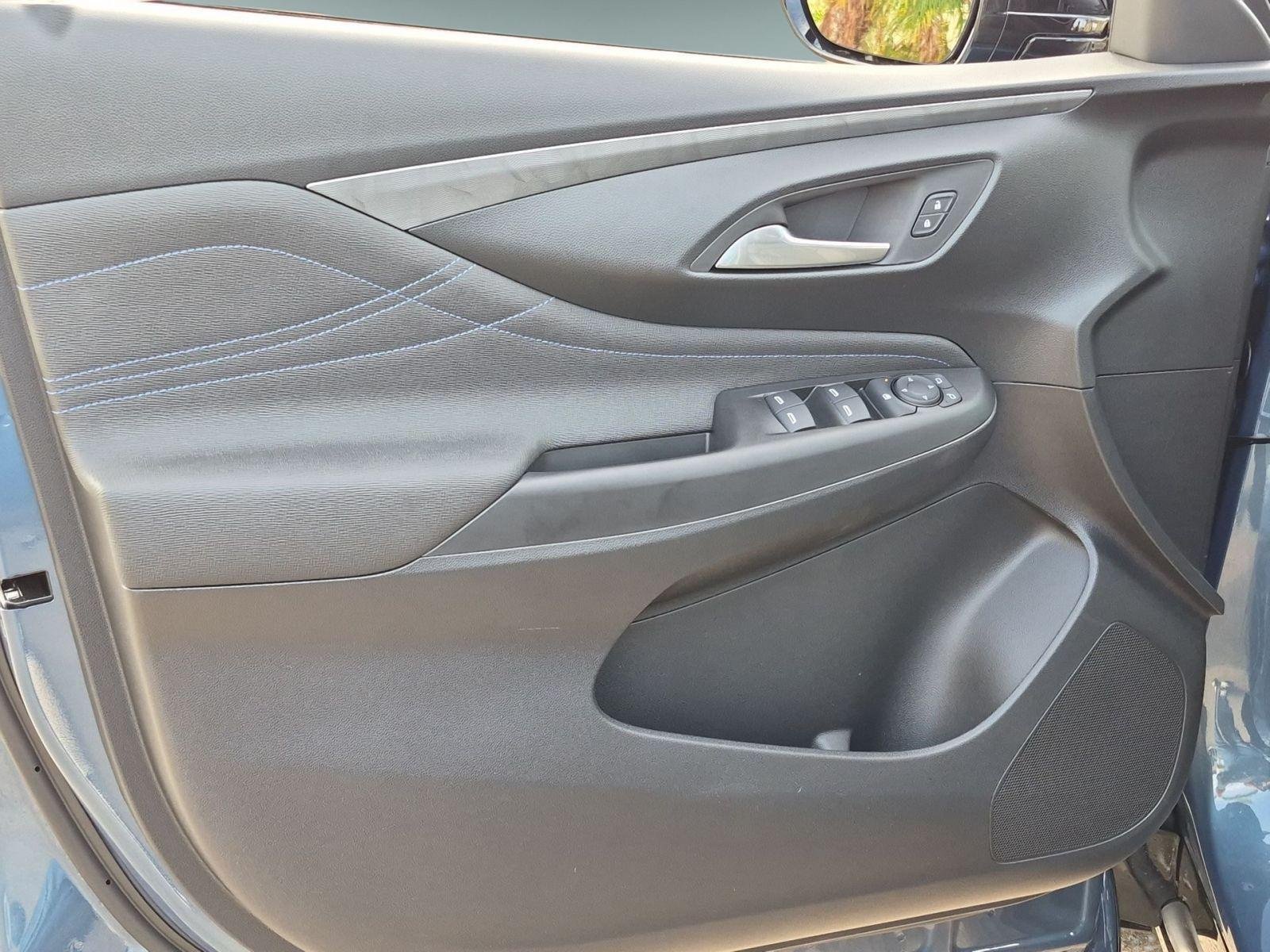 New 2026 Buick Envista Sport Touring w/ Convenience I Package FWD image 22