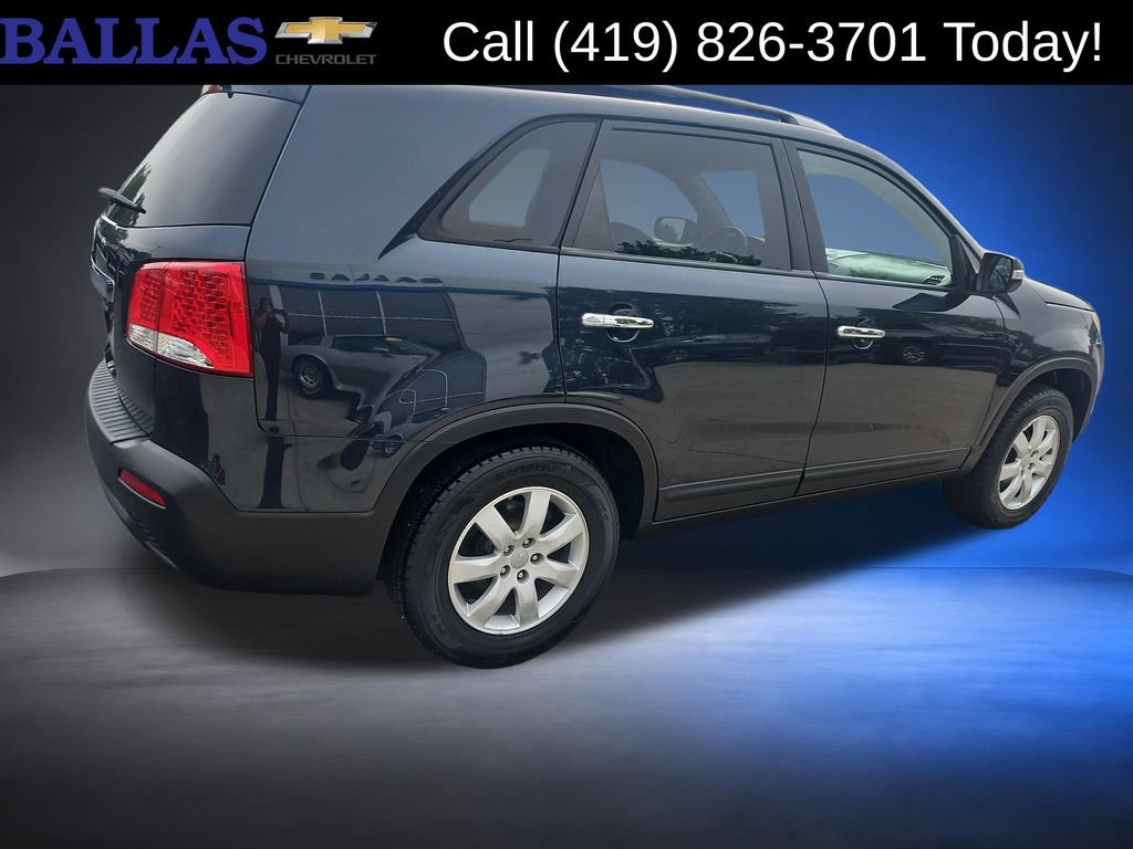 Used 2012 Kia Sorento LX w/ Convenience Pkg FWD image 5
