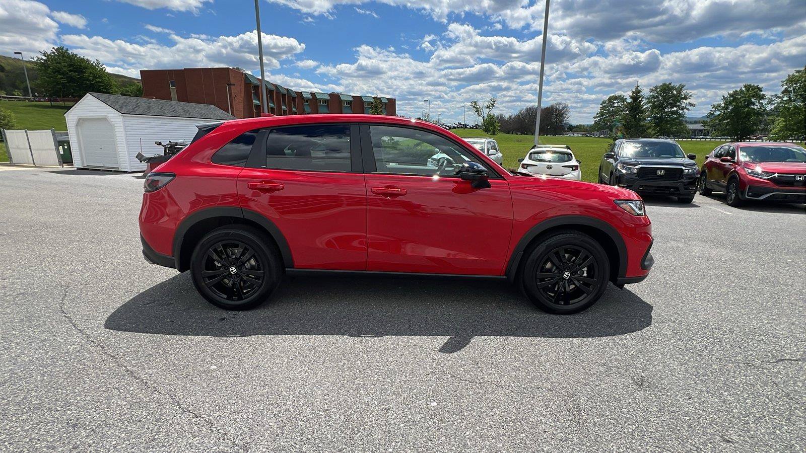 New 2027 Honda HR-V Sport image 3