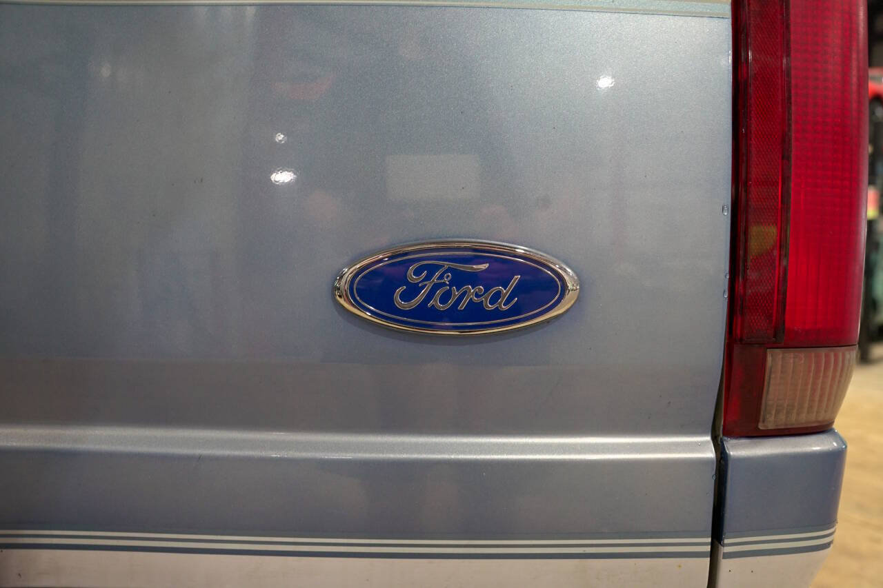 Used 1997 Ford F250 4x4 SuperCab Heavy Duty image 25
