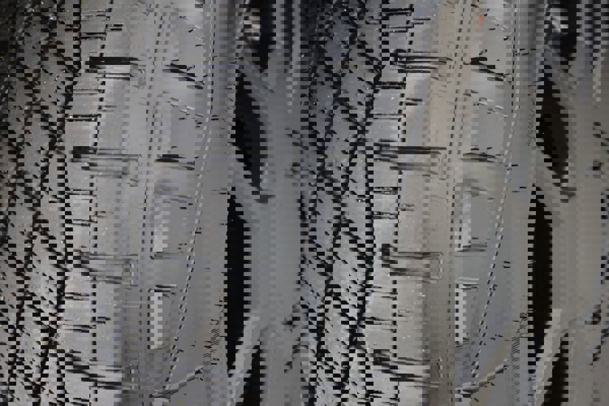 Used 2024 Tesla Cybertruck AWD Crew Cab image 15