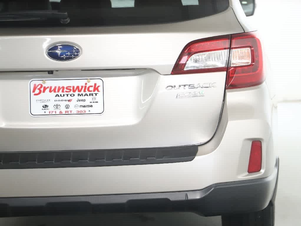 Used 2016 Subaru Outback 2.5i Limited AWD/4WD image 44