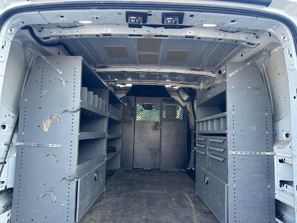 Used 2019 Ford Transit 250 250 3dr SWB Low Roof Cargo Van image 22