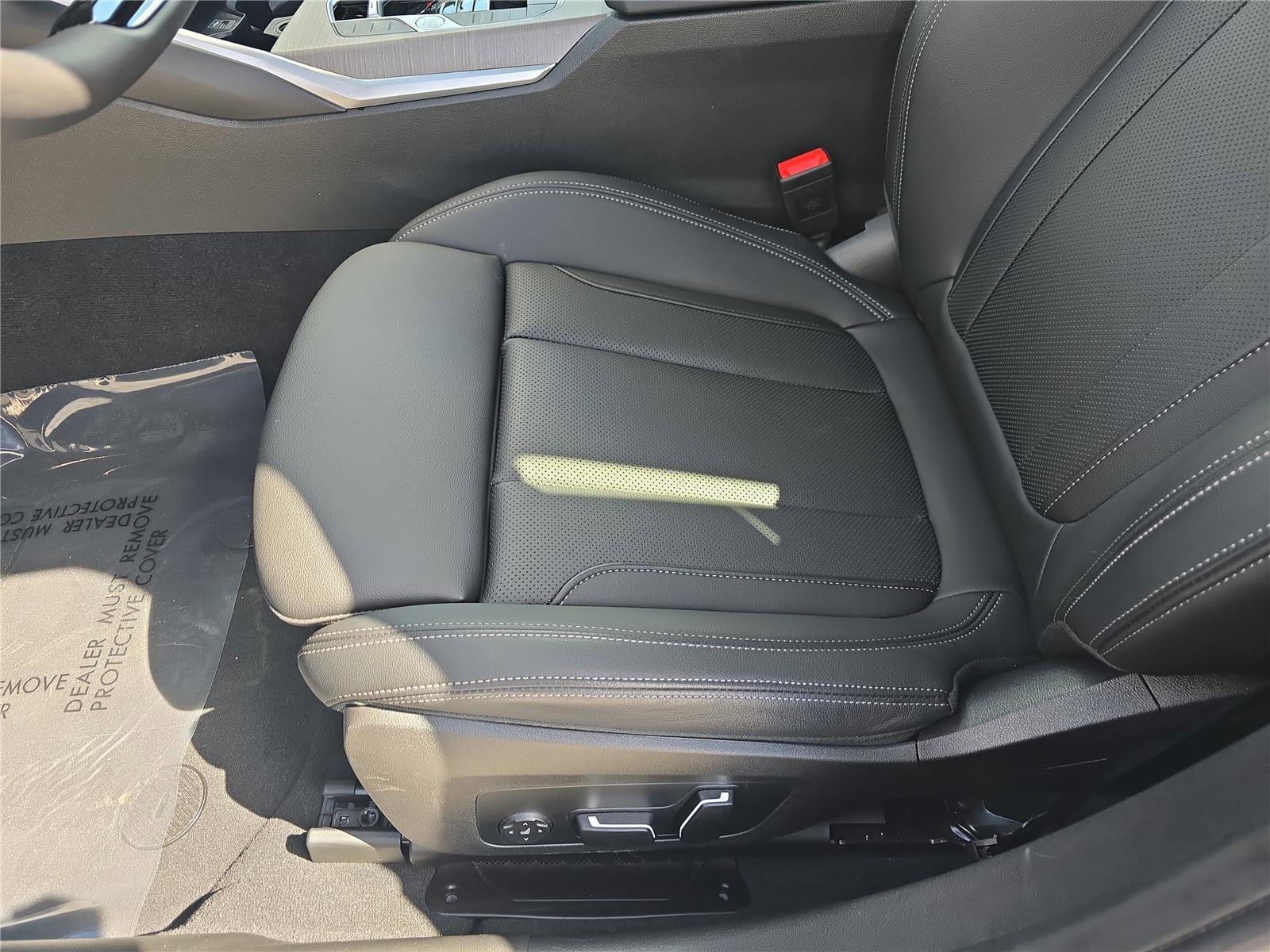 Used 2025 BMW 330i 330i image 13