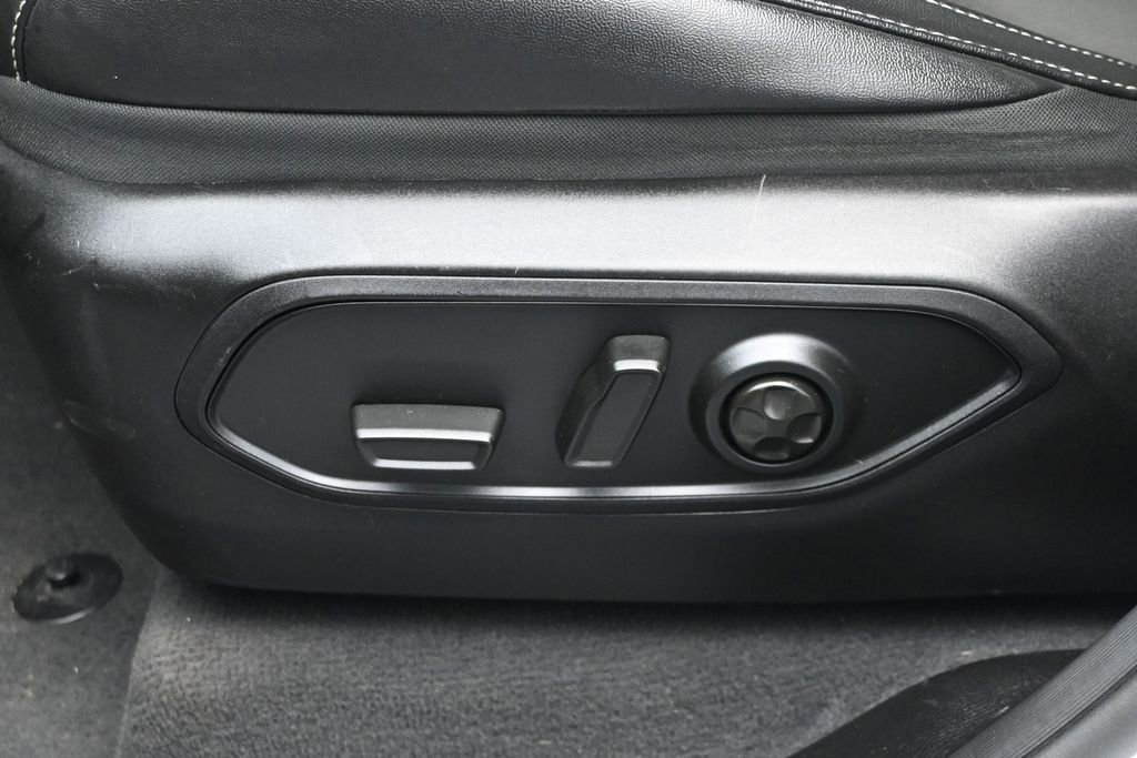 Used 2024 Jeep Grand Cherokee Altitude AWD/4WD image 11