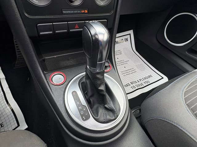 Used 2013 Volkswagen Beetle Turbo image 24