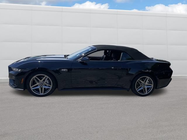 Used 2024 Ford Mustang GT Premium RWD image 2