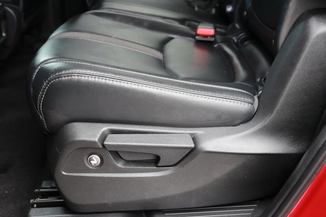 Used 2025 Honda Pilot EX-L image 13